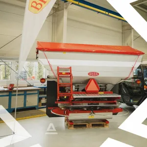 Rozmetadlo BREDAL F4