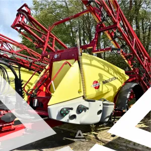 ŤAHANÝ POSTREKOVAČ HARDI NAVIGATOR 4000/24 EAGLE