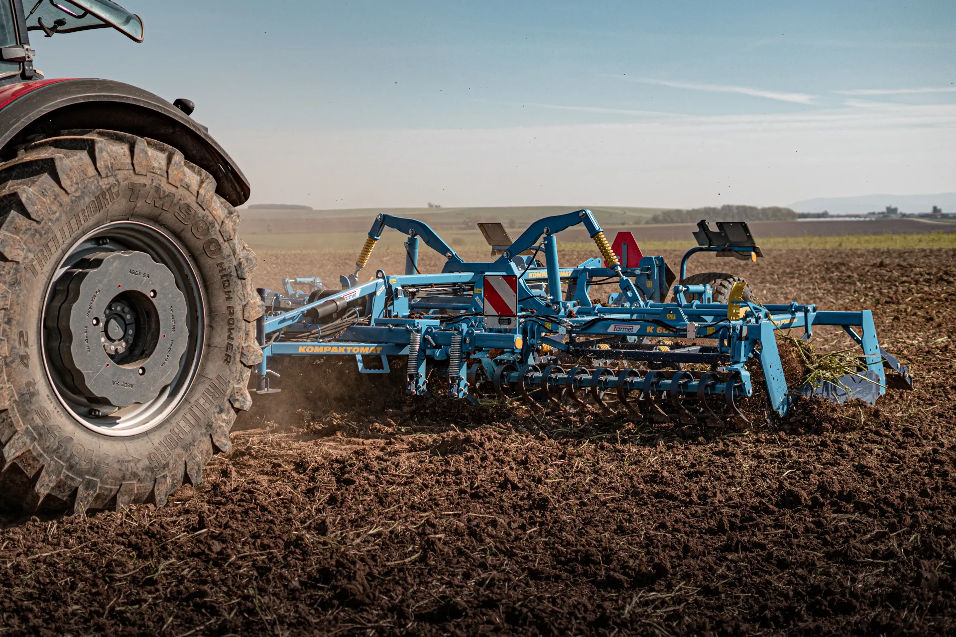 <small>Precízne</small> spracovanie pôdy <br>technika