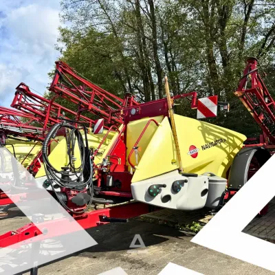 ŤAHANÝ POSTREKOVAČ HARDI NAVIGATOR 3000/18 EAGLE – 3