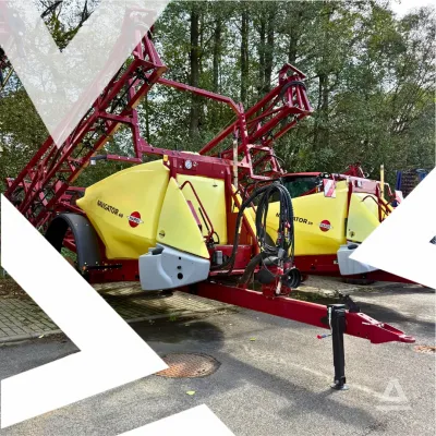 ŤAHANÝ POSTREKOVAČ HARDI NAVIGATOR 4000/24 EAGLE – 2