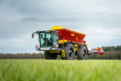 Samohybný nosič  LITE-TRAC+ K135XE-SC – 2